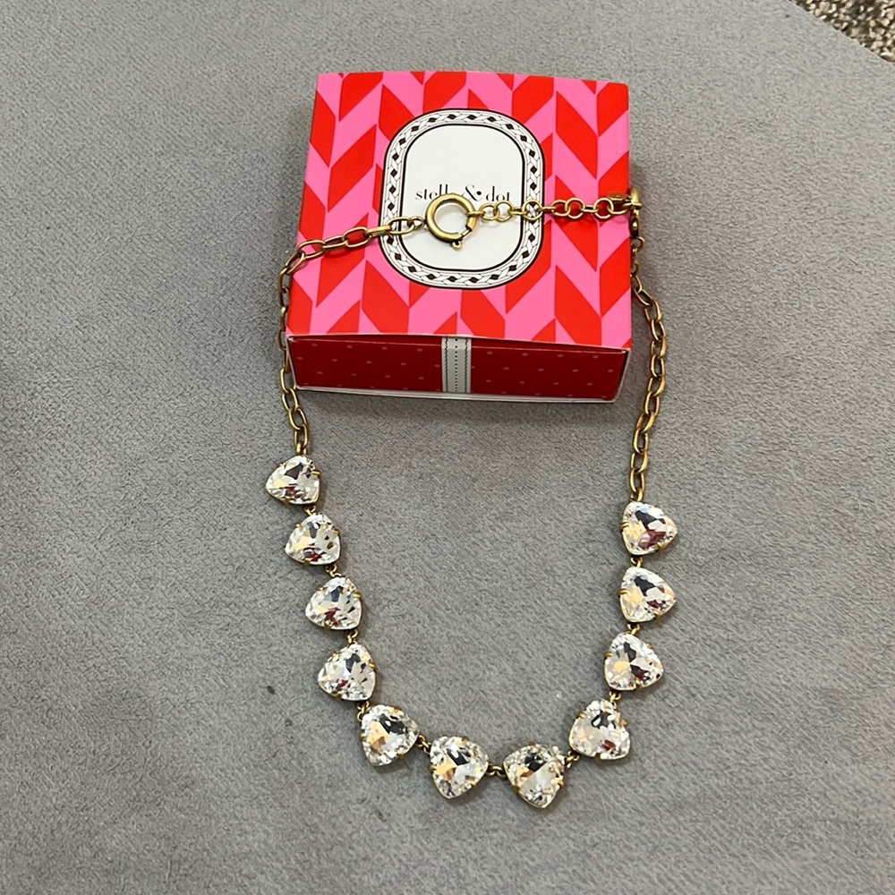 Stella & Dot Somervell Necklace.